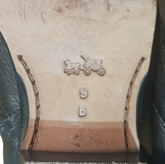 Coach Black Leather Booties Ankle Boots w Gold Chain Detail size 9 - Picture 10 of 13